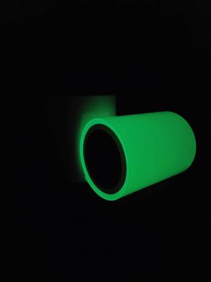 Chine Lueur au néon dans le film luminescent vert acrylique de chaleur de vinyle foncé de transfert imprimable son obscurité à vendre