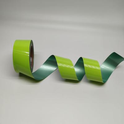 China Película de transferencia de calor de reflexión verde de hierro en Hi Vis cinta reflectante para ropa Prensa de calor de cristal en venta