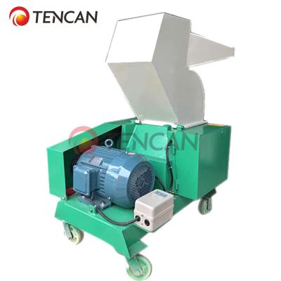 China Tough Welded Steel Crusher Machine For Recycling And Restoring Plastics for sale