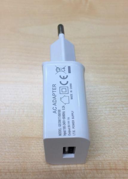 Quality One USB Port Mobile Phone Travel Charger White Color Overcurrent Protection for sale