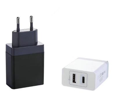 中国 USBはCに速い充満3.0充電器、サムスンS8/S9のためのUSBの速い充電器をタイプします 販売のため
