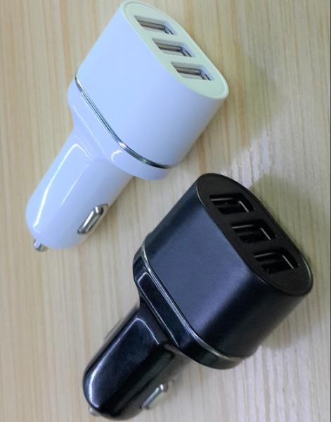 Quality Portable 12V Iphone Car Charger , Lightweight Lightning Fast Car Charger for sale