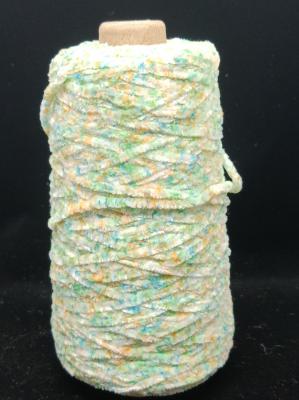 Chine le Chenille du polyester 5.3Nm bavardent la mode colorée de pile d'ensemble de chaleur de fil à vendre