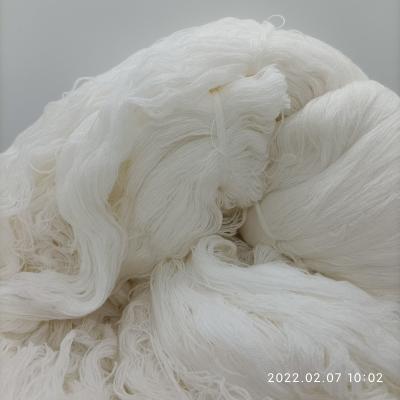 China Piel hecha girar base del conejo como el hilado de lujo para hacer el suéter en venta