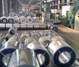 China Color Aluminum Coil Roll 0.3mm-1.2mm Prepainted Aluminium Coil for sale