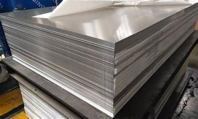 Chine 2mm Alloy Aluminum Sheet Diamond Plates Color Coated 4x8 6061 6082 Strips à vendre