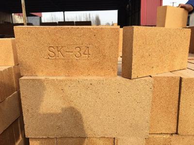 China Yellow Refractory Fire Clay Brick 30-48% Alumina For Glass Furnace for sale