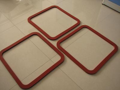 China Hot Resistant Silicone Sponge Gasket , Silicone Foam Gasket ROHS / FCC / SGS for sale