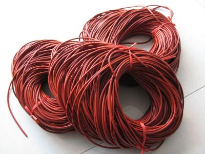 China Resistencia a la tensión 7.5-9.8Mpa del cordón de la goma de silicona de la resistencia de aceite del color rojo en venta