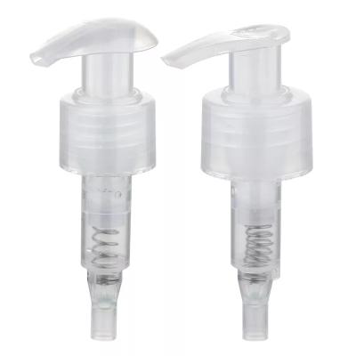 Chine 24/410 28/410 pompe de droite à gauche lisse blanche claire en plastique de lotion de distributeur de serrure pour la bouteille à vendre