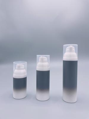 中国 0.23 /-0.02ml PP Airless Bottle Cylindrical Configuration for Output 販売のため