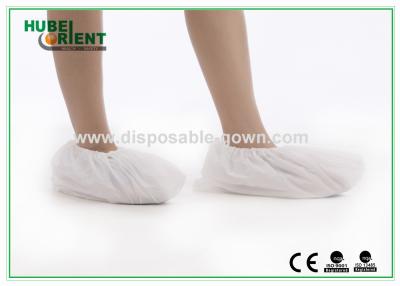 Cina Copertura antisdrucciolevole della scarpa di uso eliminabile Non irritante libero inodoro e variopinto di dimensione in vendita