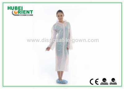 China Polythene Disposable use Protective Suits/PE White Raincoat Poncho for Factory visit for sale