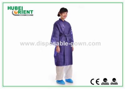 中国 注文のポリプロピレンの長い袖が付いている使い捨て可能な着物ローブ 販売のため