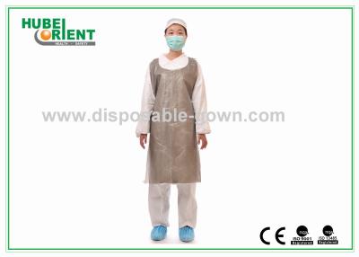 China Oil Prevention PE Single Use Apron With Smooth Surface for sale