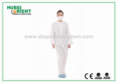 Китай Coveralls длинного рукава устранимые для фабрики/устранимого Coverall PP/MP/SMS без клобука и Feetcover продается