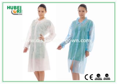China PP Or MP Or Tyvek Disposable Lab Coats With Snaps White/Blue/Red Fashion And Durable Use for sale