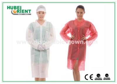 China With Shirt Collar Knitted Cuff Disposable Lab Coats Made By Breathable Non Woven For Prevent dust for sale