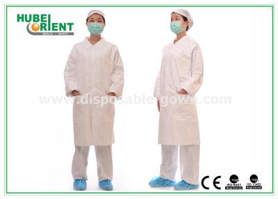 China White Tyvek Disposable Lab Coat/Protective Disposable Lab Coat Breathable for sale