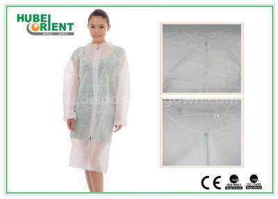 China Unisex MP / SMS / PP / Tyvek Single Use Lab Coat With Zipper Closure for sale