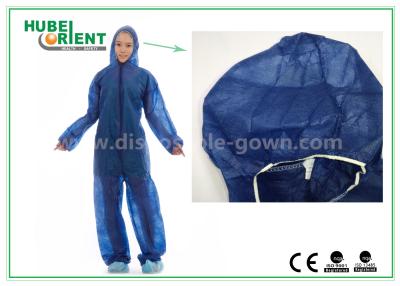 China Disposable Non woven long sleeve coveralls With Elastic Wrists and Ankles , Size custom for sale