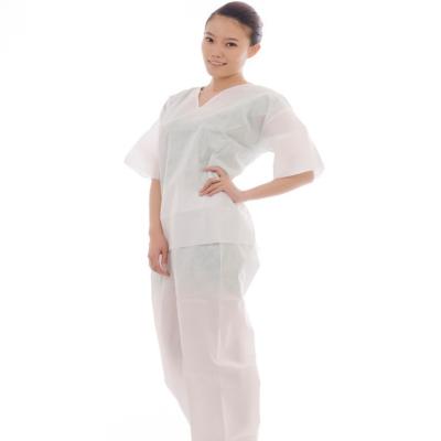 China Anti-Bacterial 45g/M2 SMS Medical Disposable Protective Kits With Shirt And Trousers In Medical Environment for sale