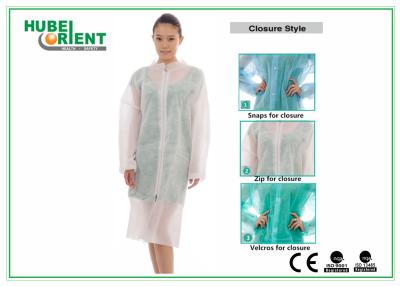 China PP/SMS/MP/Tyvek Nonwoven Disposable Lab Coats With Zip For Workers for sale