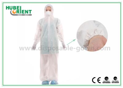 China 45gsm Polypropylene Nonwoven Disposable Chemical Coveralls With Hood for sale