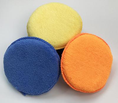 China Blue Sponge Round Microfiber Cleaning Pad Ultra Soft Car Wax Applicator for sale