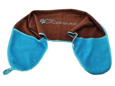 Chine Serviette de gant de Microfiber de serviette d'animal familier de Microfiber de chiot pour le séchage de Bath de chiens à vendre