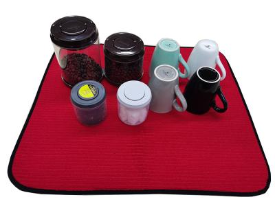 Chine Terry Cloth tout le tapis qui respecte l'environnement rouge de séchage de plat du polyester 22x19in à vendre