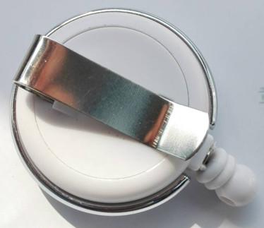Chine L'insigne escamotable d'identification d'ABS tournoie avec le cercle de zinc entouré, yo-yo en plastique rond avec l'anneau 30227 en métal à vendre