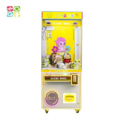 China Máquina de juguete de captura de tamaño estándar con tema de Dion, máquina de grúa con garra para juegos que funciona con monedas en venta