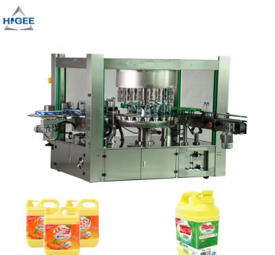 China Máquina de etiquetado plana de la botella del pegamento caliente del derretimiento para la botella del líquido de lavado del plato en venta