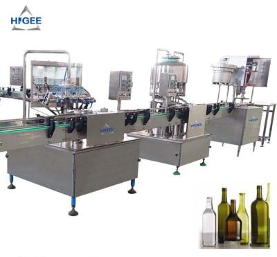 China 240 V 50 Hz 1 Phase Small Beer Filling Machine In - Build Bottle Tray Device for sale