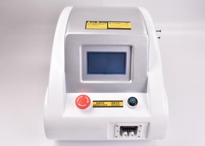 China Máquina 8KG del retiro del tatuaje del laser del labio de la ceja del lápiz de ojos para el tratamiento del acné en venta