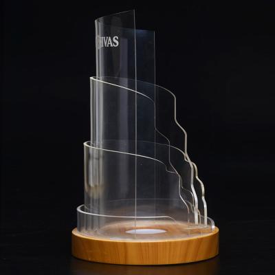 China Prateleira de exposição conduzida acrílica de madeira da garrafa do licor da base 20cm à venda