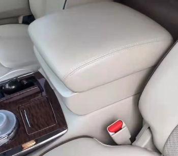 中国 08-22特別な中央Armrest箱の内部は箱の贅沢なToule手持ち型Y62車の内部のArmrestを変更した 販売のため