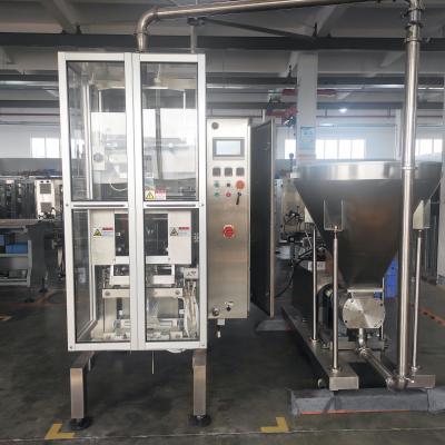 China Automatic Liquid Vertical Packing Machine Tomato Sauce Ketchup Liquid Packing Machine zu verkaufen