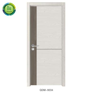 China La puerta sólida resistente da alta temperatura de WPC, CE certificó puertas de madera modificadas para requisitos particulares en venta