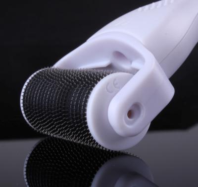 China Estimule el rodillo de Derma de la aguja del crecimiento del colágeno, reducción Gm1080 de las celulitis en venta