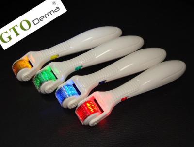 Chine Rouleau micro de Derma d'aiguille, oeil Dermaroller avec l'adaptateur de puissance à vendre