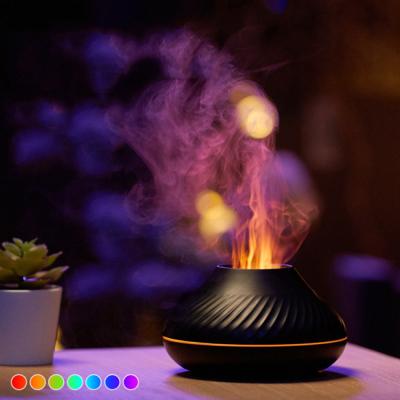 China RGB Color Night Light Volcanic Flame Essential Oil Aroma Diffuser USB charge 130ml Scent Diffuser Fire Humidifier à venda