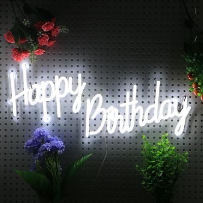 Chine home wall Hanging decoration custom acrylic board happy birthday neon sign à vendre
