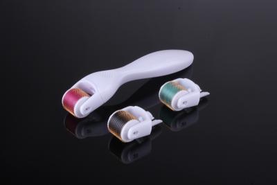 China Rodillo multifuncional de Derma de la aguja, rodillo de la piel de Derma de 600 agujas en venta