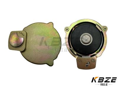 China KOMATSU 20Y-60-11440 20Y6011440 WITH 2KEY HYDRAULIC OIL TANK CAP/BREATHER AIR REPLACMENT FOR KOMATSU PC200-5 PC220-5 for sale