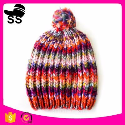 China 2017 New Style 24*20cm 103g acrylic custom folding embroidery logo football fan winter knitting hats for sale