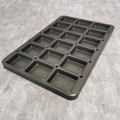 China 18 Cavity Rectangle Shape Bread Pan Cake Mould With PTFE Coating for sale
