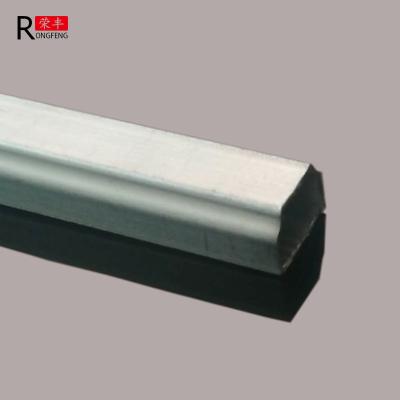 China Barra de aluminio de envejecimiento del espaciador de la resistencia/tamaño modificado para requisitos particulares espaciadores de aluminio del tubo en venta
