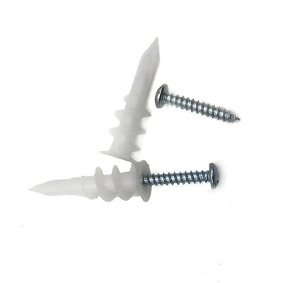 China 13*40mm Pom Plastic Drywall Anchors For Insulation for sale